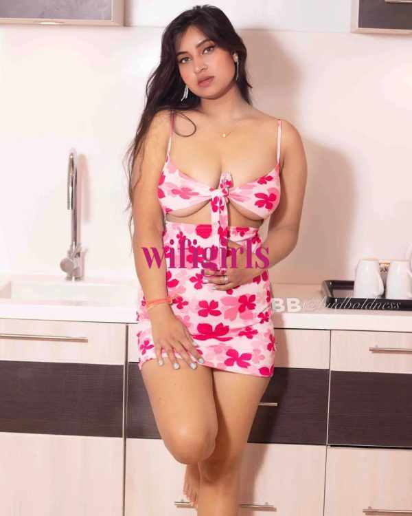 Paharganj (Delhi) Independent Escorts, Call Girls Services